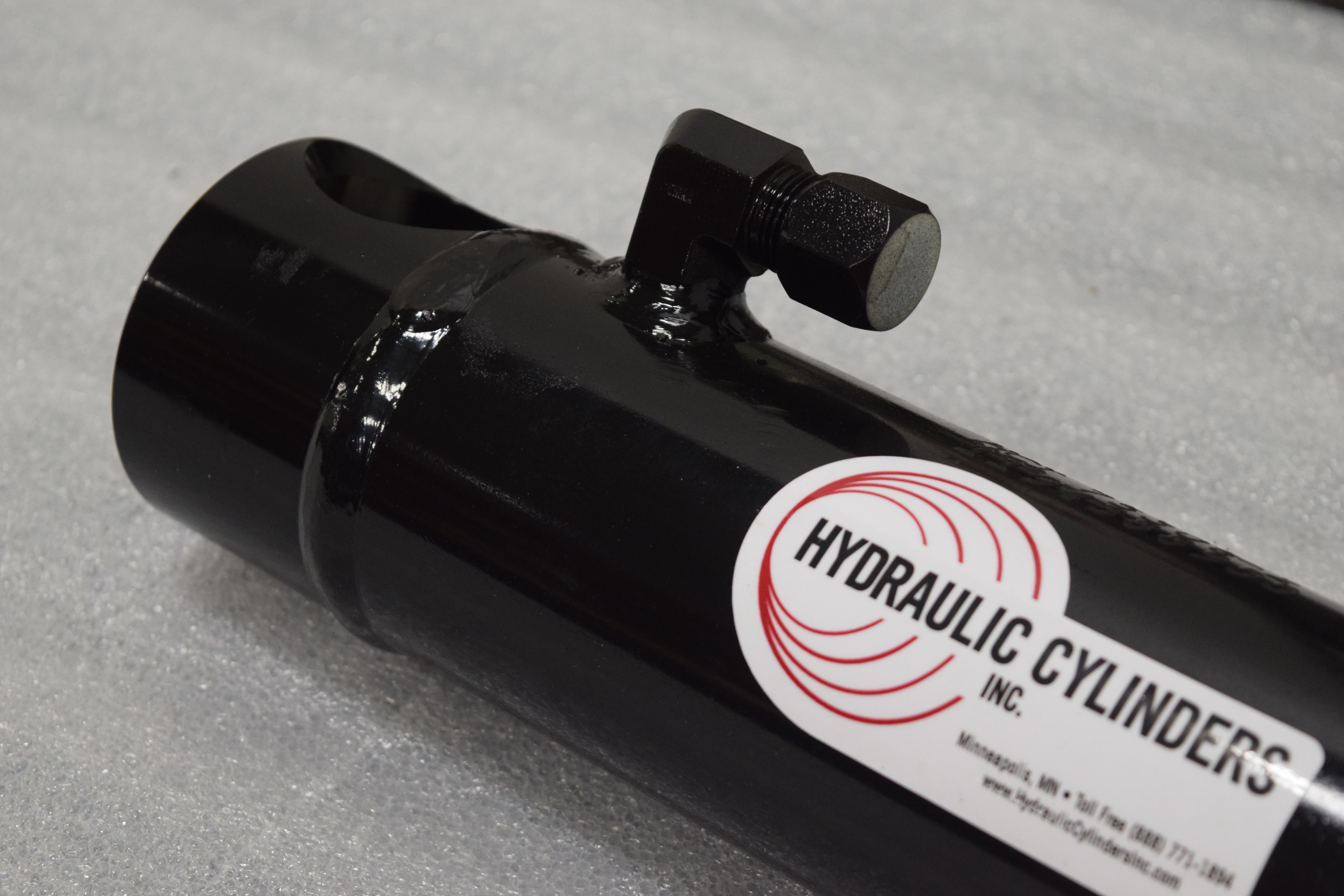 1194388955 Replacement Hydraulic Tilt Cylinder for Bobcat 7151185