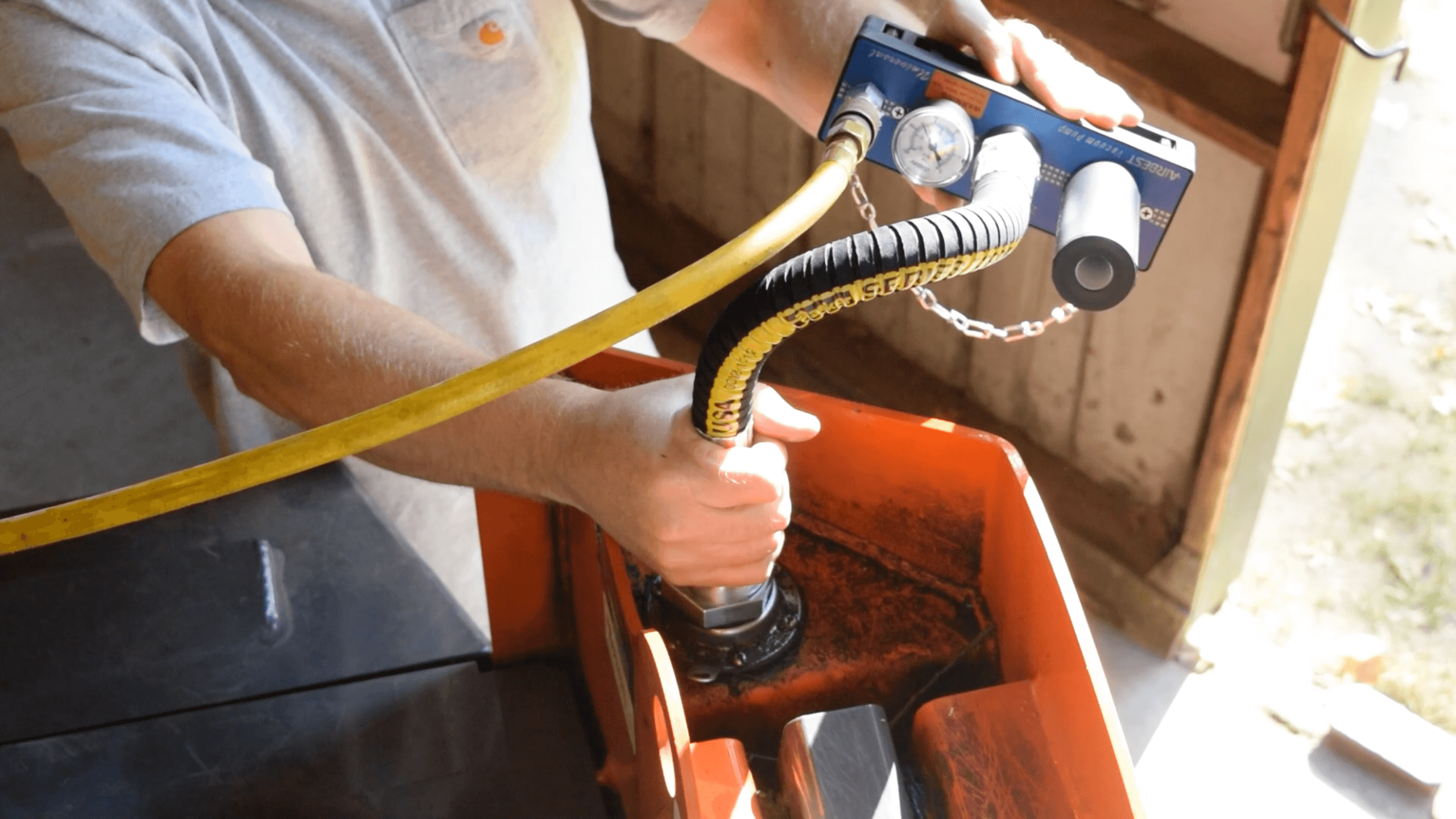 The Mighty Tankholder SS Hydraulic Cylinder Components