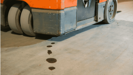 How to Check and Prevent Hydraulic Fluid Leaks