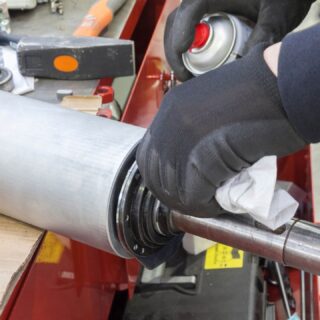 Rebuilding a Hydraulic Cylinder