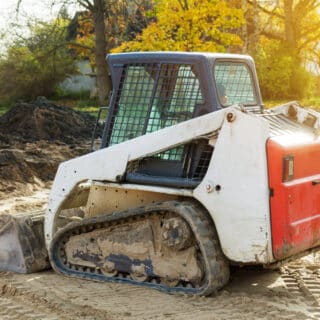 How to Remove Bobcat Lift Cylinders